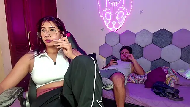 Horny tgn online show from February 2025 05:53:01 PM