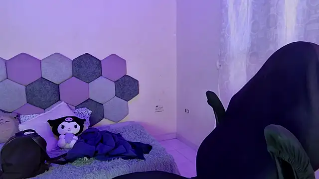 Snapshot of Horny_tgn chatting on January 2026 06:15:02 PM Horny tgn online show from January 2026 06:15:02 PM