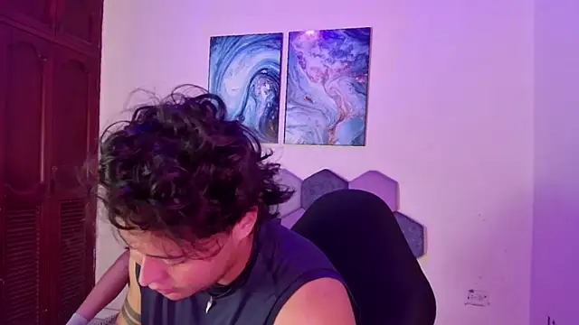 Horny tgn online show from October 2025 11:44:01 AM