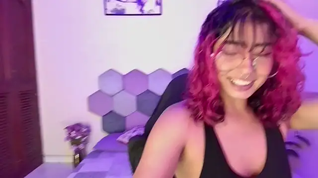 Snapshot of Horny_tgn chatting on January 2026 05:38:02 PM Horny tgn online show from January 2026 05:38:02 PM