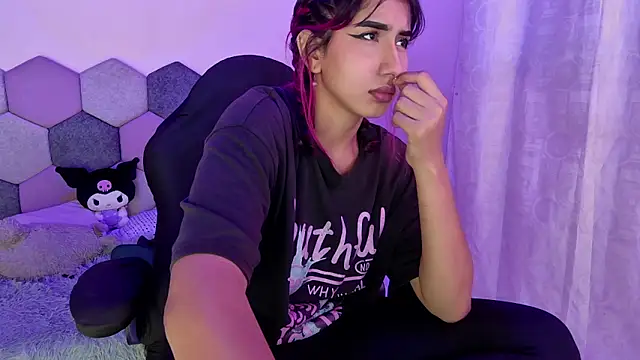 Snapshot of Horny_tgn chatting on January 2026 05:53:02 PM Horny tgn online show from January 2026 05:53:02 PM