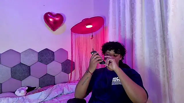 Horny tgn online show from March 2026 06:45:01 PM