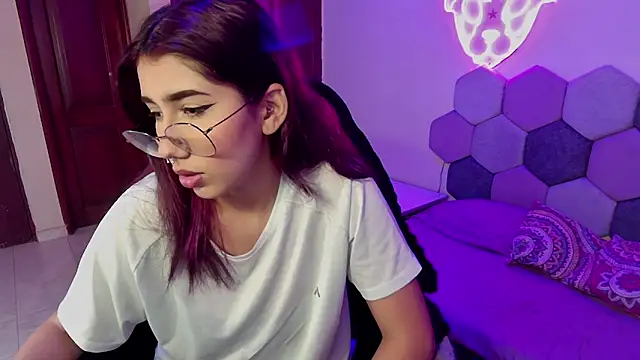 Horny tgn online show from March 2025 05:45:02 PM