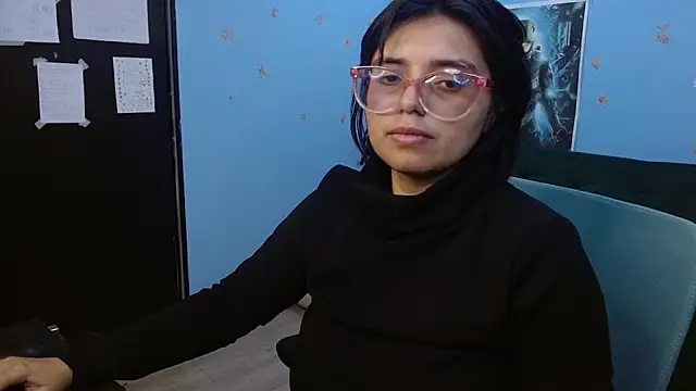 Snapshot of X_CHERRY_XX chatting on June 2026 02:39:02 AM X CHERRY XX online show from June 2026 02:39:02 AM