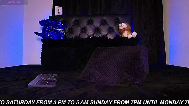 James1lee  online show from July 2026 03:50:01 AM