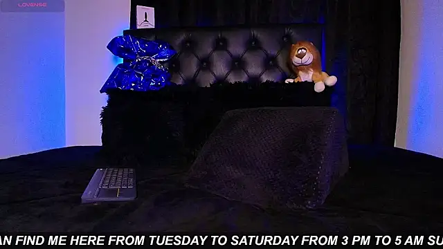 James1lee  online show from July 2026 05:03:01 AM