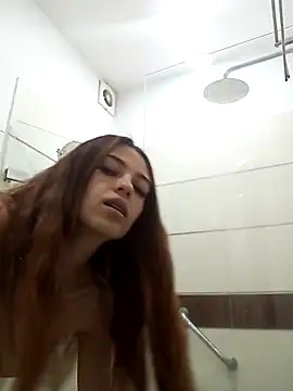 sofiarouge online show from September 2025 04:38:01 PM