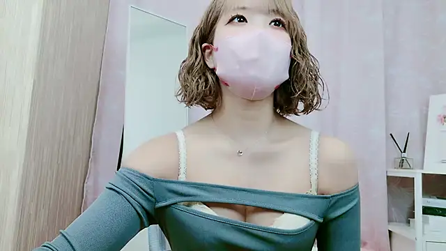 eimi ch online show from February 2025 06:22:01 AM