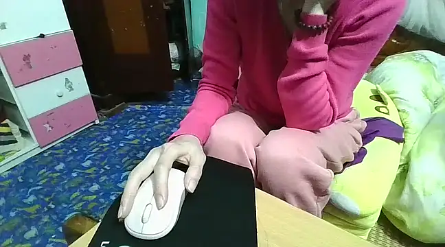 Snapshot of Anna-Cute69 chatting on February 2025 01:19:01 AM Anna-Cute69 online show from February 2025 01:19:01 AM