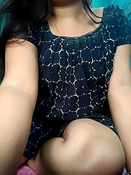 Arohi is Live online show from November 2025 09:02:01 AM