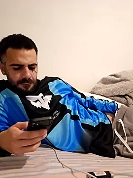 Snapshot of charlye_inkkkk chatting on March 2025 12:01:02 AM charlye inkkkk online show from March 2025 12:01:02 AM