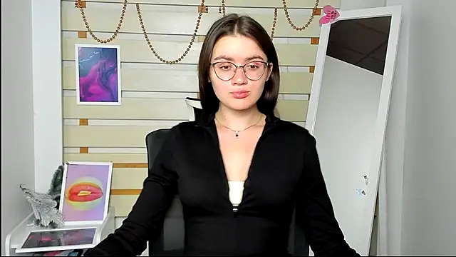 Josephine jo online show from September 2025 06:34:01 AM