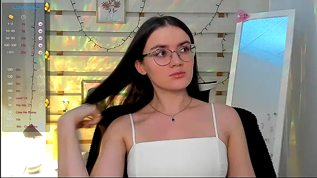 Josephine jo online show from October 2025 06:52:01 PM