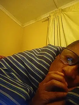 Snapshot of bustybillies chatting on June 2026 02:13:02 AM bustybillies online show from June 2026 02:13:02 AM