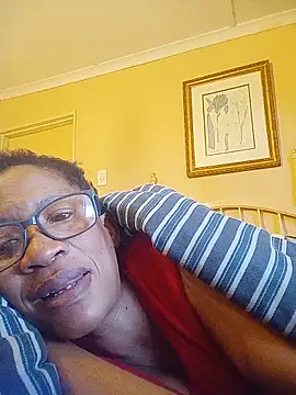 Snapshot of bustybillies chatting on June 2026 05:01:02 AM bustybillies online show from June 2026 05:01:02 AM