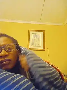 Snapshot of bustybillies chatting on June 2026 06:03:01 PM bustybillies online show from June 2026 06:03:01 PM