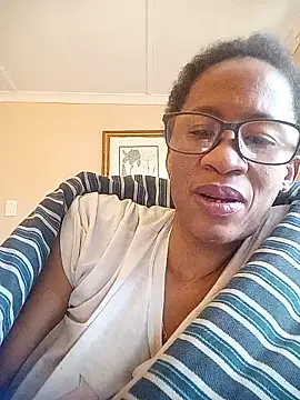 bustybillies online show from November 2025 07:11:02 AM