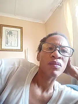 bustybillies online show from November 2025 09:35:01 AM