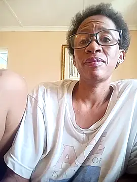 bustybillies online show from November 2025 11:25:01 AM