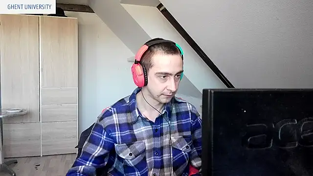 Stephanien online show from February 2026 01:30:01 PM