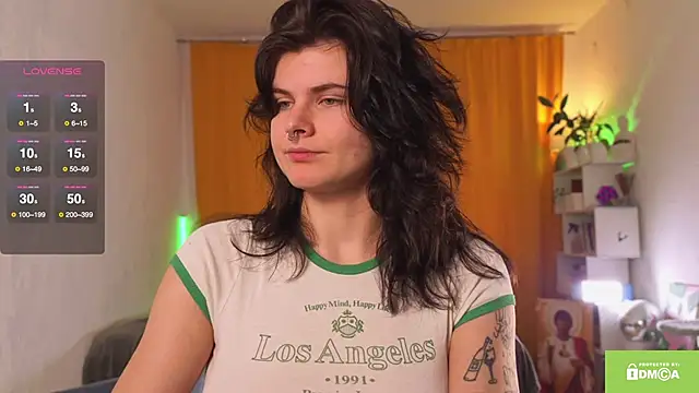 Snapshot of ginavontease chatting on November 2025 09:57:02 AM ginavontease online show from November 2025 09:57:02 AM