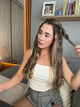 FridaKlein online show from February 2026 09:37:02 PM