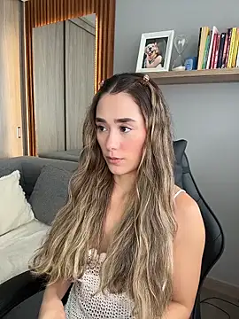 FridaKlein online show from April 2026 06:53:02 PM