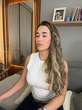 FridaKlein online show from February 2026 08:20:02 PM