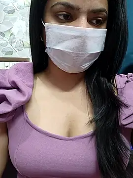 Myloveurvi online show from January 2026 11:17:02 AM