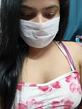 Myloveurvi online show from May 2026 11:16:01 AM