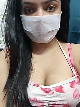 Myloveurvi online show from December 2025 09:00:01 AM