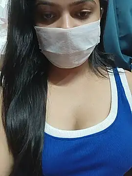 Myloveurvi online show from May 2026 03:42:01 PM