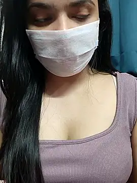 Myloveurvi online show from January 2026 11:36:01 AM