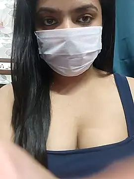 Myloveurvi online show from December 2025 09:58:01 AM