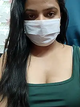 Myloveurvi online show from April 2026 05:03:02 PM