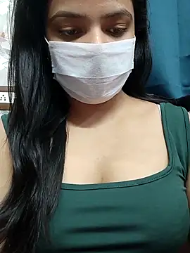 Myloveurvi online show from April 2026 11:59:02 AM