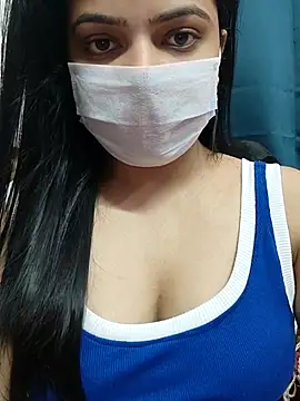 Myloveurvi online show from February 2026 11:44:02 AM