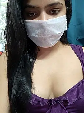 Myloveurvi online show from July 2026 10:55:01 AM