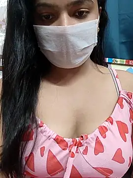 Myloveurvi online show from June 2026 05:17:01 PM