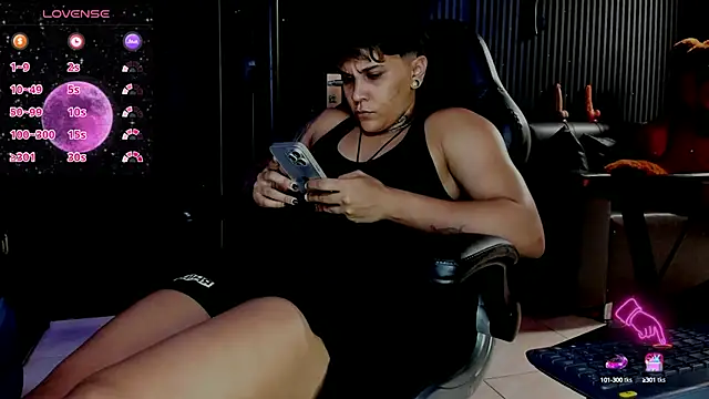 ZhoeStrong online show from March 2025 09:12:02 PM
