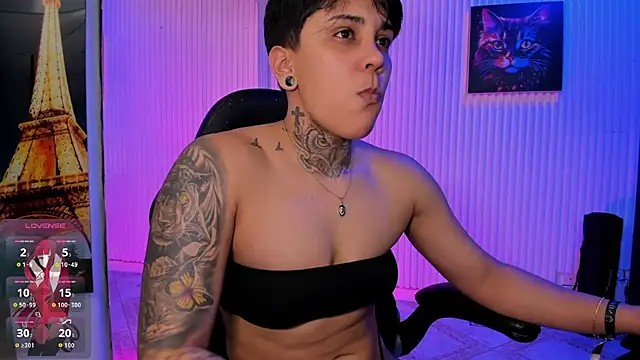 ZhoeStrong online show from March 2026 09:25:01 PM