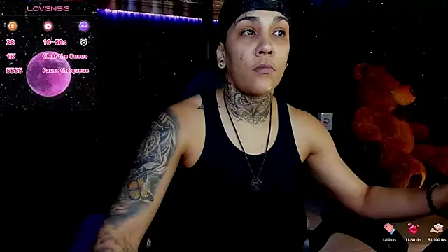 ZhoeStrong online show from March 2025 06:32:01 PM