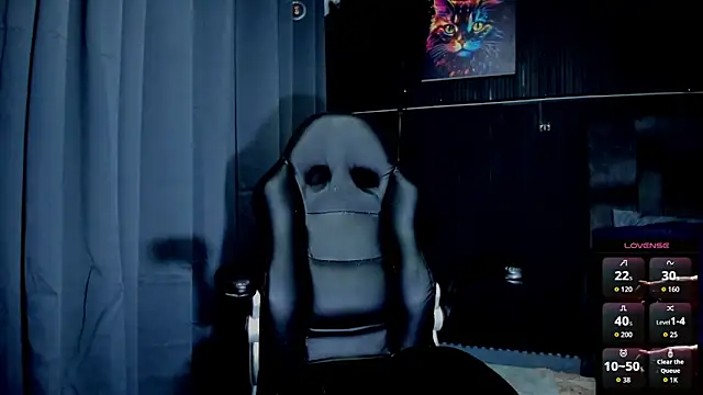 ZhoeStrong online show from November 2025 07:28:01 PM