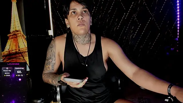 ZhoeStrong online show from January 2026 11:20:01 PM