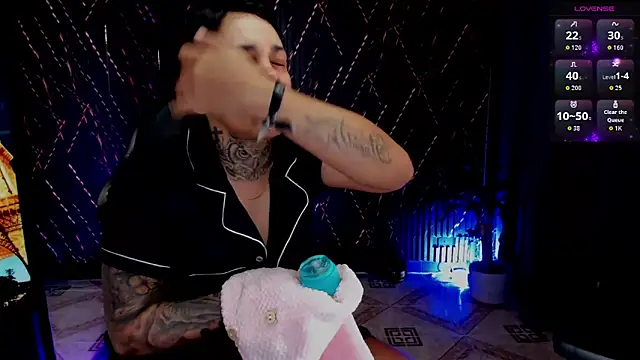 ZhoeStrong online show from February 2026 04:37:01 PM