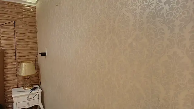 sofiaclauss online show from October 2025 07:59:02 PM