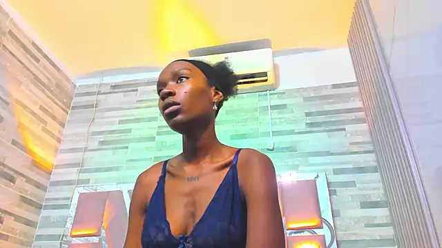 ebony march online show from November 2025 06:34:01 PM