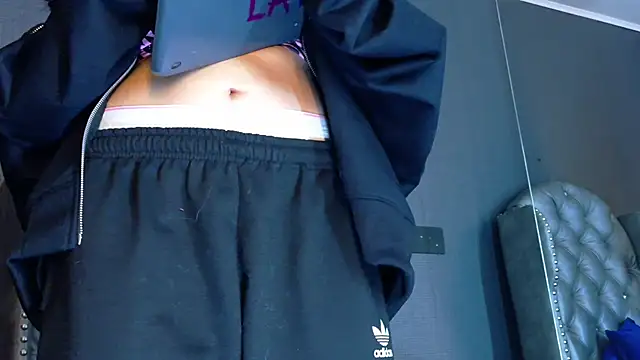 LusstCruella online show from December 2025 06:06:01 PM