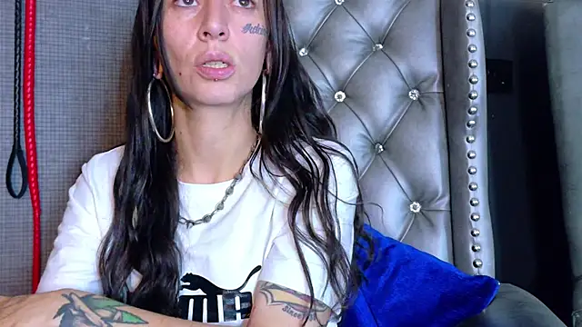 LusstCruella online show from October 2025 06:42:02 PM