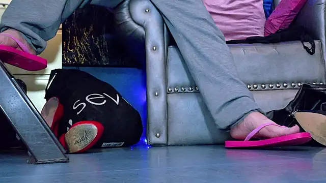 LusstCruella online show from March 2026 12:56:01 PM